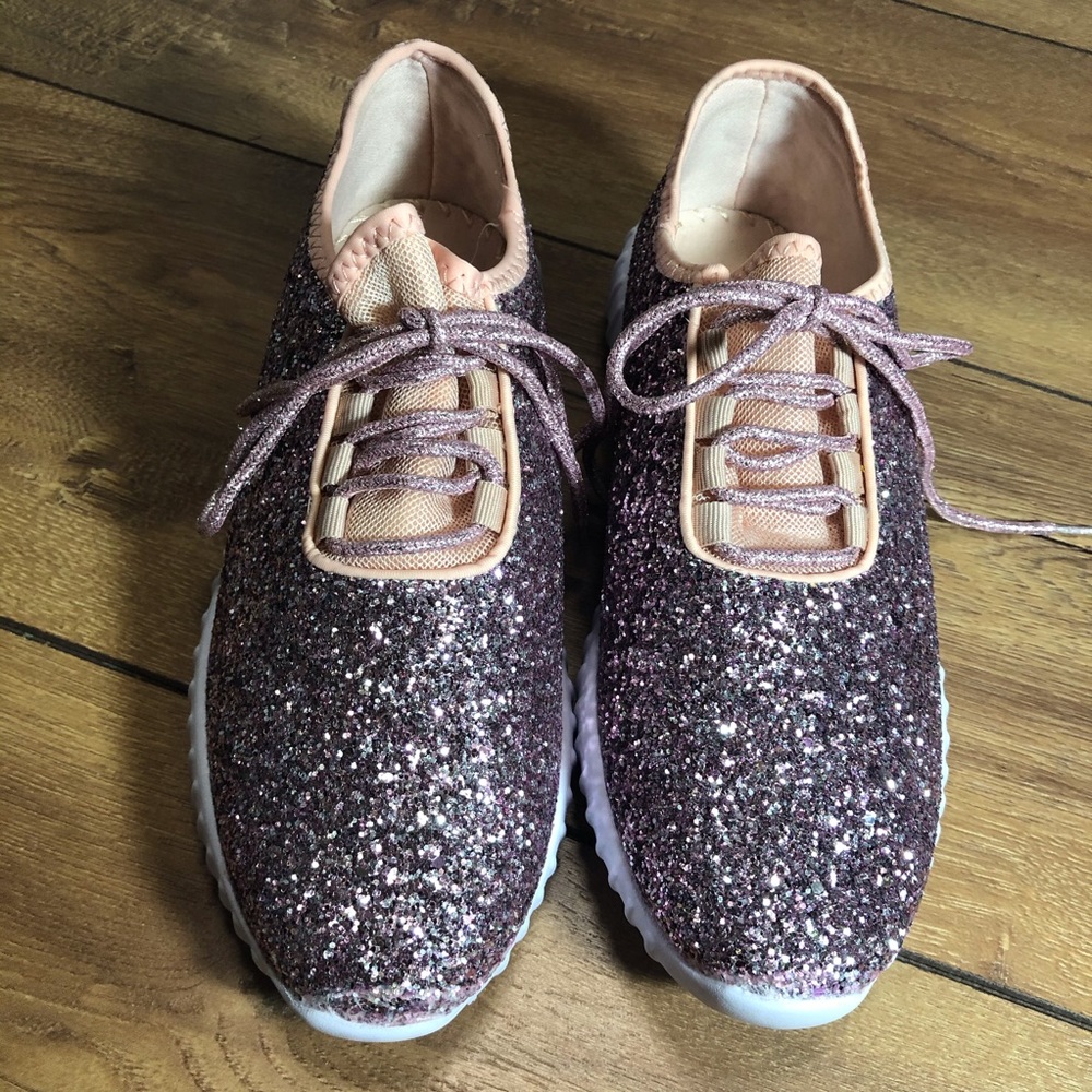NWOT- Rose Gold Glitter Sneakers - Picture 2 of 7